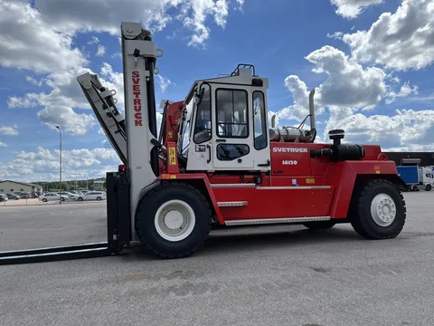 SVETRUCK 16120 Schwerlaststapler, Produktansicht